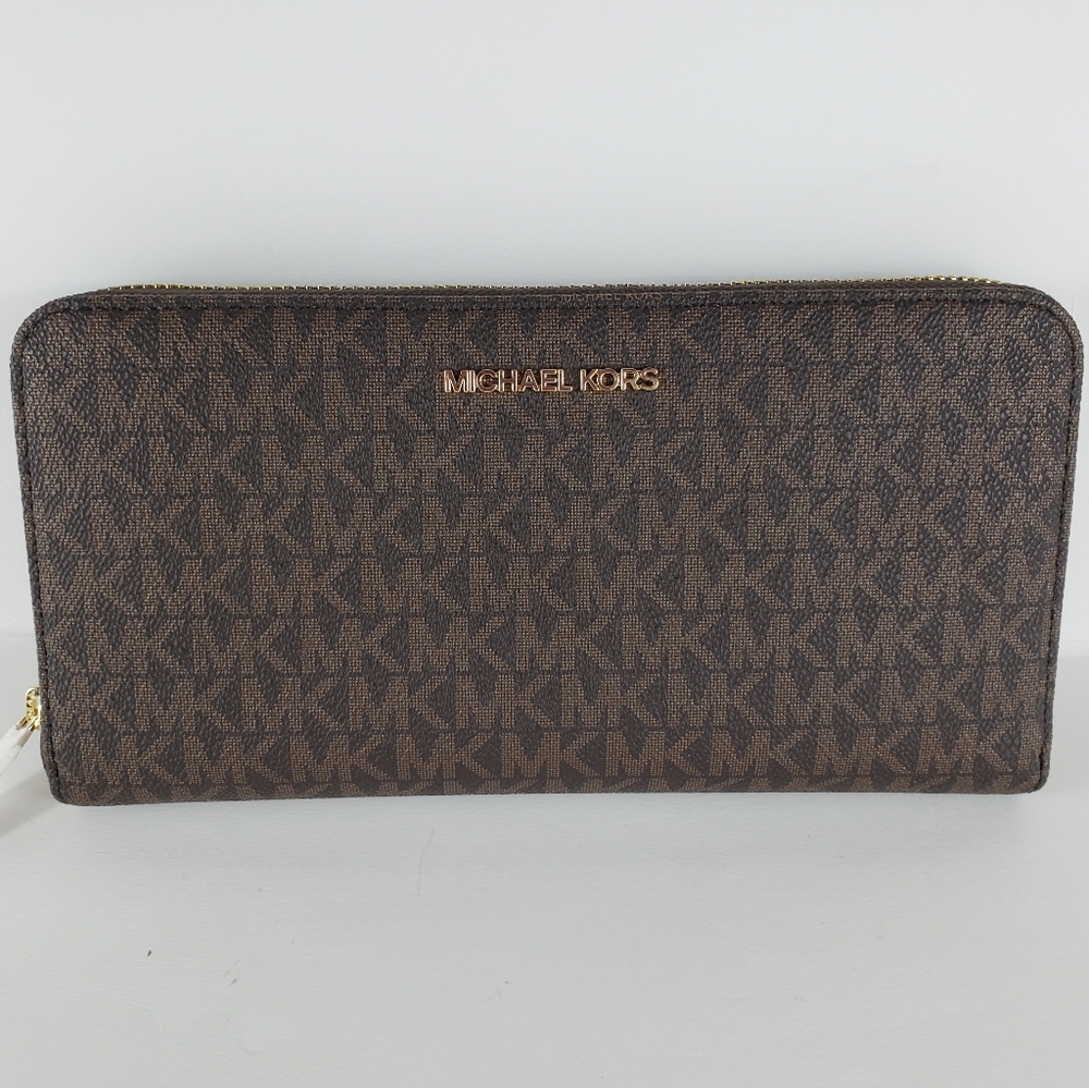 MICHAEL KORS LARGE ZIP A ROUND MK BROWN WALLET - Picture 1 of 12
